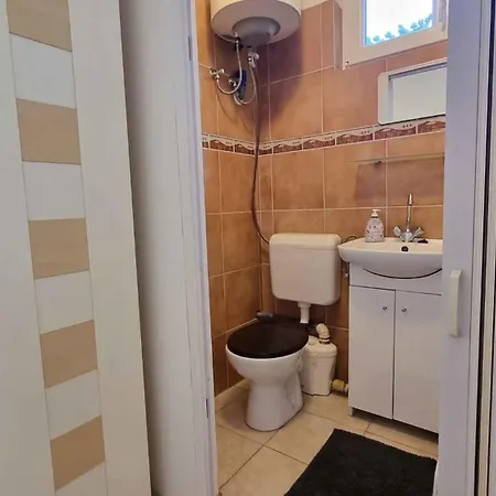 Apartament In 51893